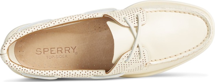 Authentic Original 2-Eye Pin Perforated Boat Shoe Sperry White