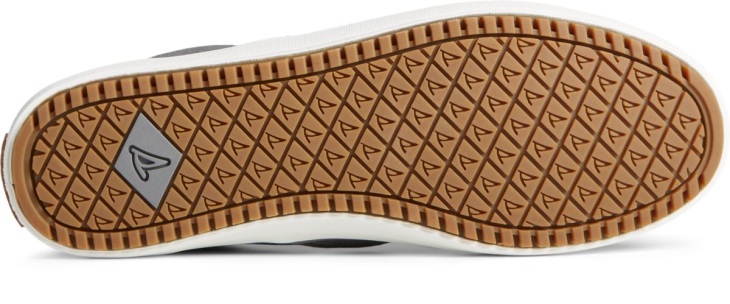 Crest Lug Suede Chukka Grey Sperry