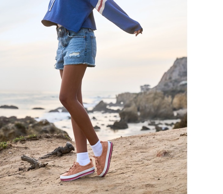 Sperry Crest Vibe Platform Stripe Sneaker Black