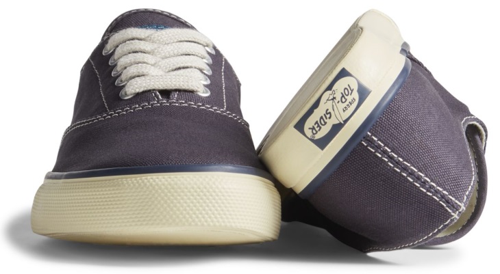 Unisex Cloud CVO Deck Sneaker Sperry Navy Ecru