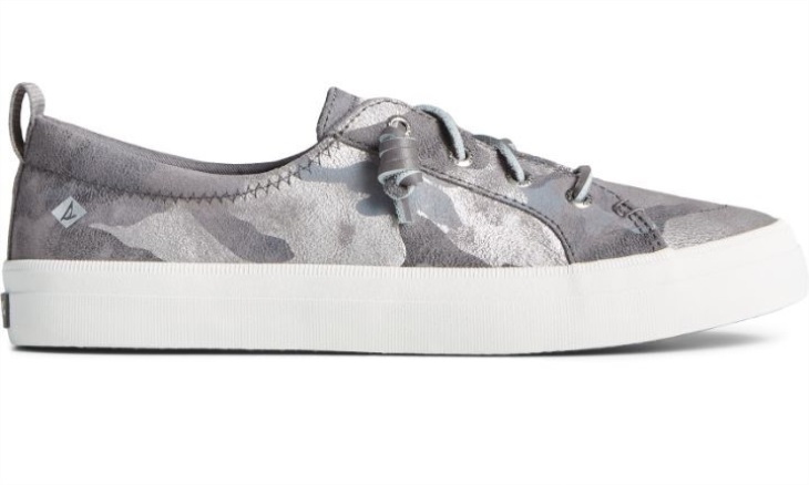Sperry Women's Crest Vibe Camo Metallic Sneaker Grey